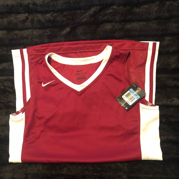 Nike tee - Picture 3 of 5